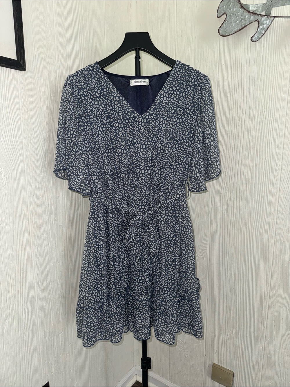 Manydress Navy Micro Floral V-Neck Tie-Waist Mini Dressj1